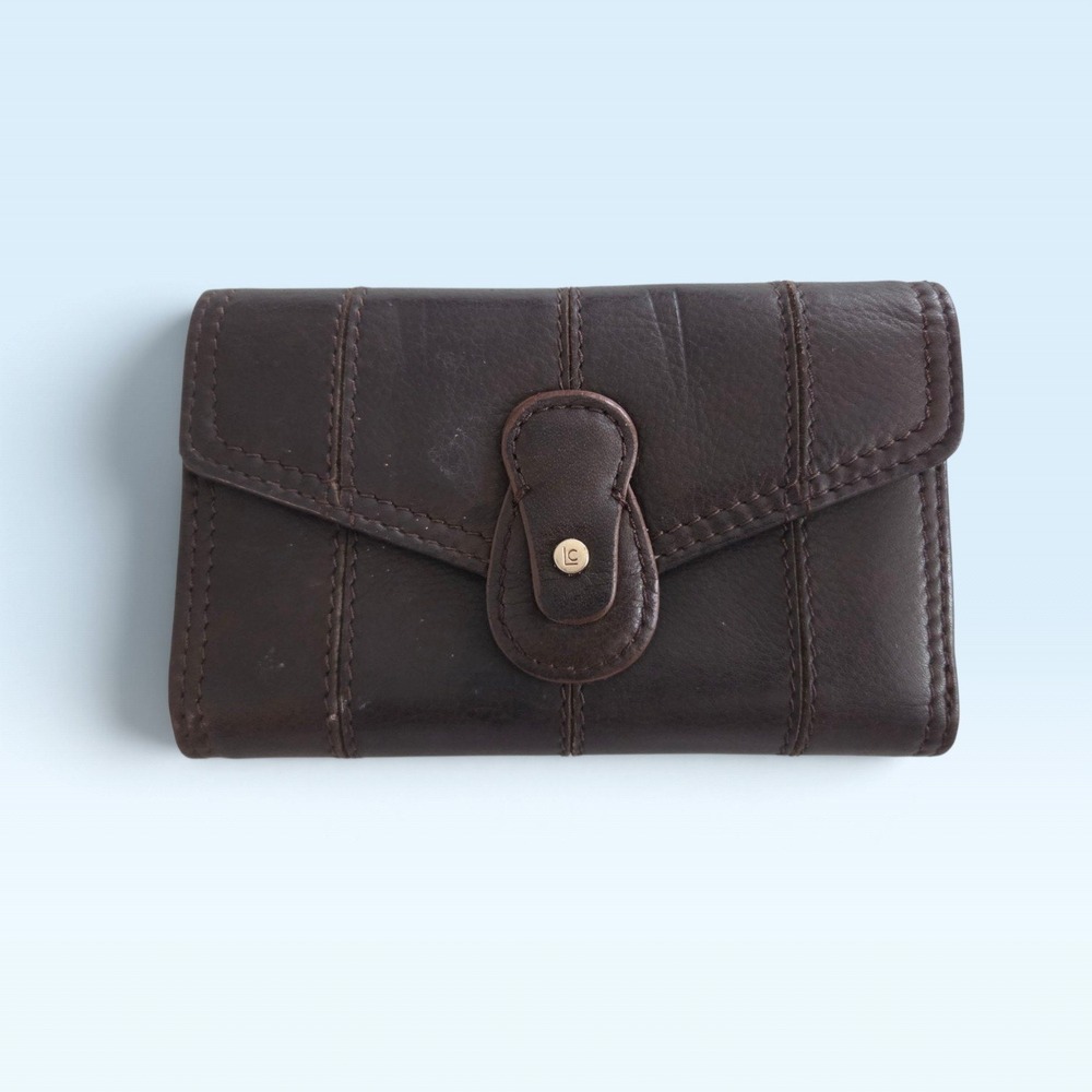 Liz Claiborne Small Brown Leather Trifold Wallet With Snap Closure